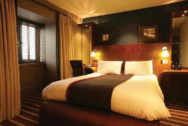 Village Hotel Cardiff Exteriér fotografie